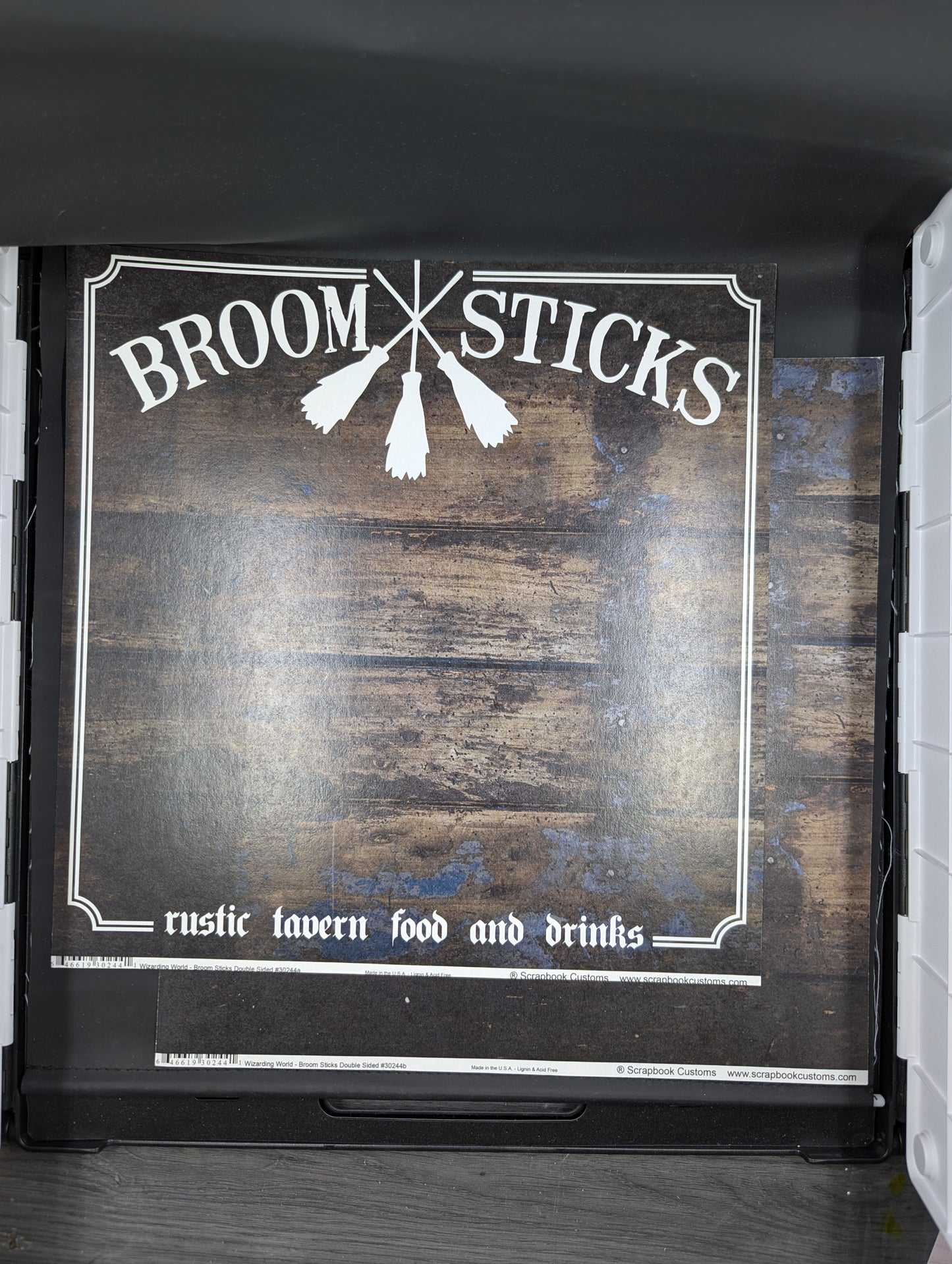 Broomsticks 12x12 Harry Potter
